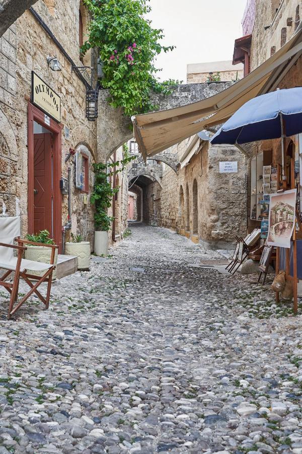 Old Town Luxury Velvet Apartment Rhodes City Bagian luar foto