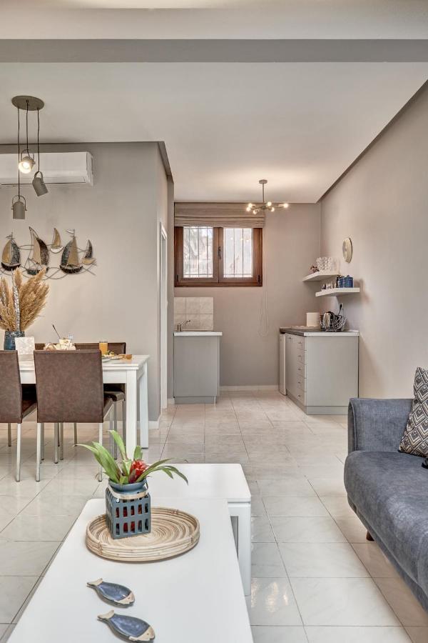 Old Town Luxury Velvet Apartment Rhodes City Bagian luar foto
