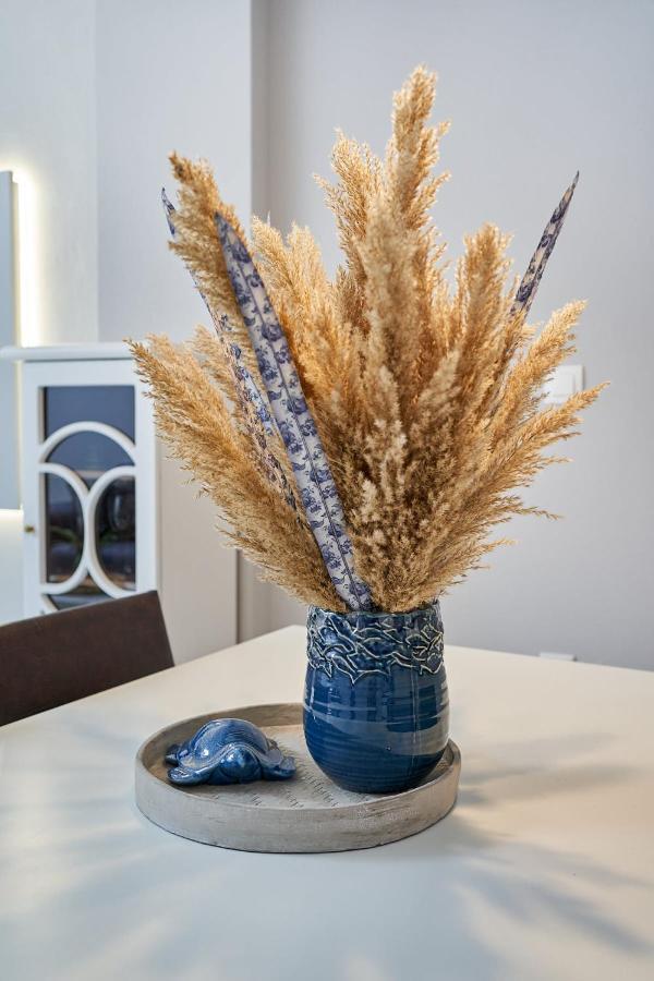 Old Town Luxury Velvet Apartment Rhodes City Bagian luar foto